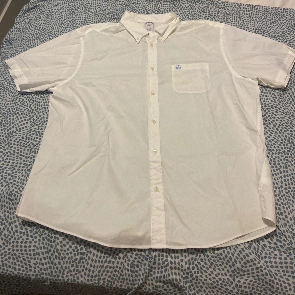 Brooks Brothers XL Short Sleeve Linen Button Down Shirt Classic Fit